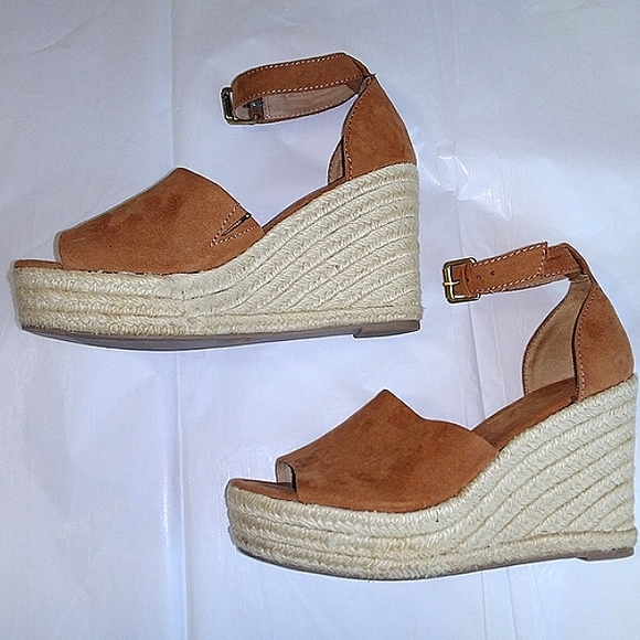 Universal Thread ESPADRILLE Wedge Sandal Shoes 6.5 - Picture 3 of 8